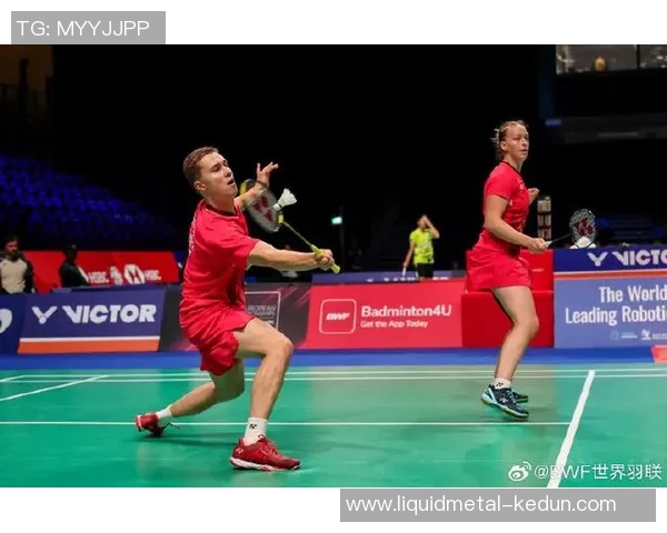 深圳羽毛球队与武汉羽毛球队耐力较量赛后分析与总结 深圳羽毛球队与武汉羽毛球队耐力较量赛后分析与总结